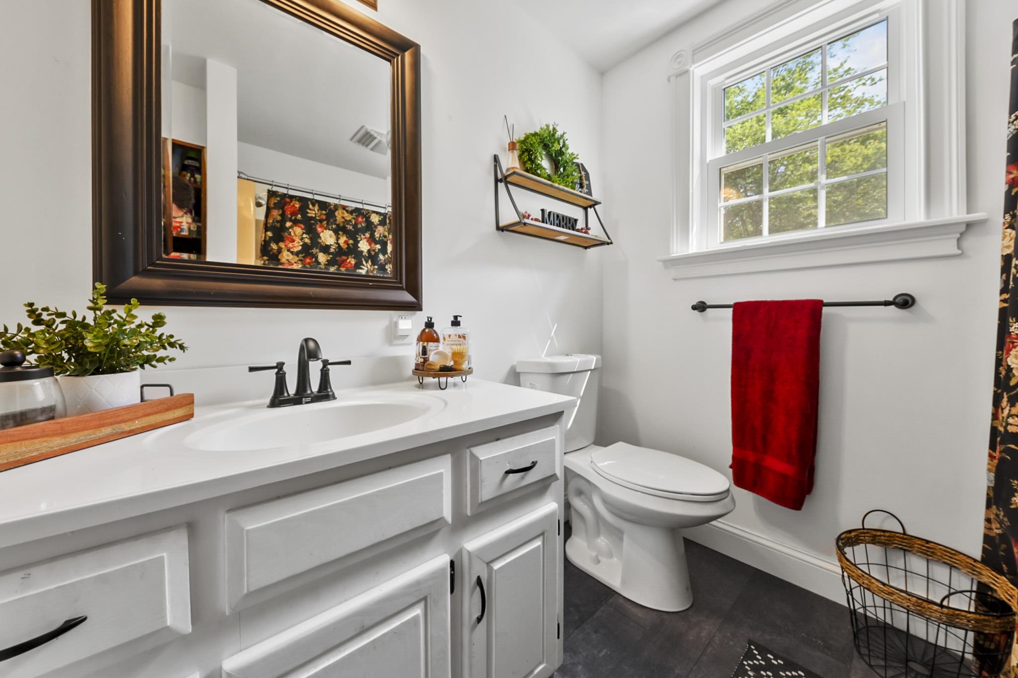 12 Gaita Drive Derry, NH 03038 - Photo 21 of 39