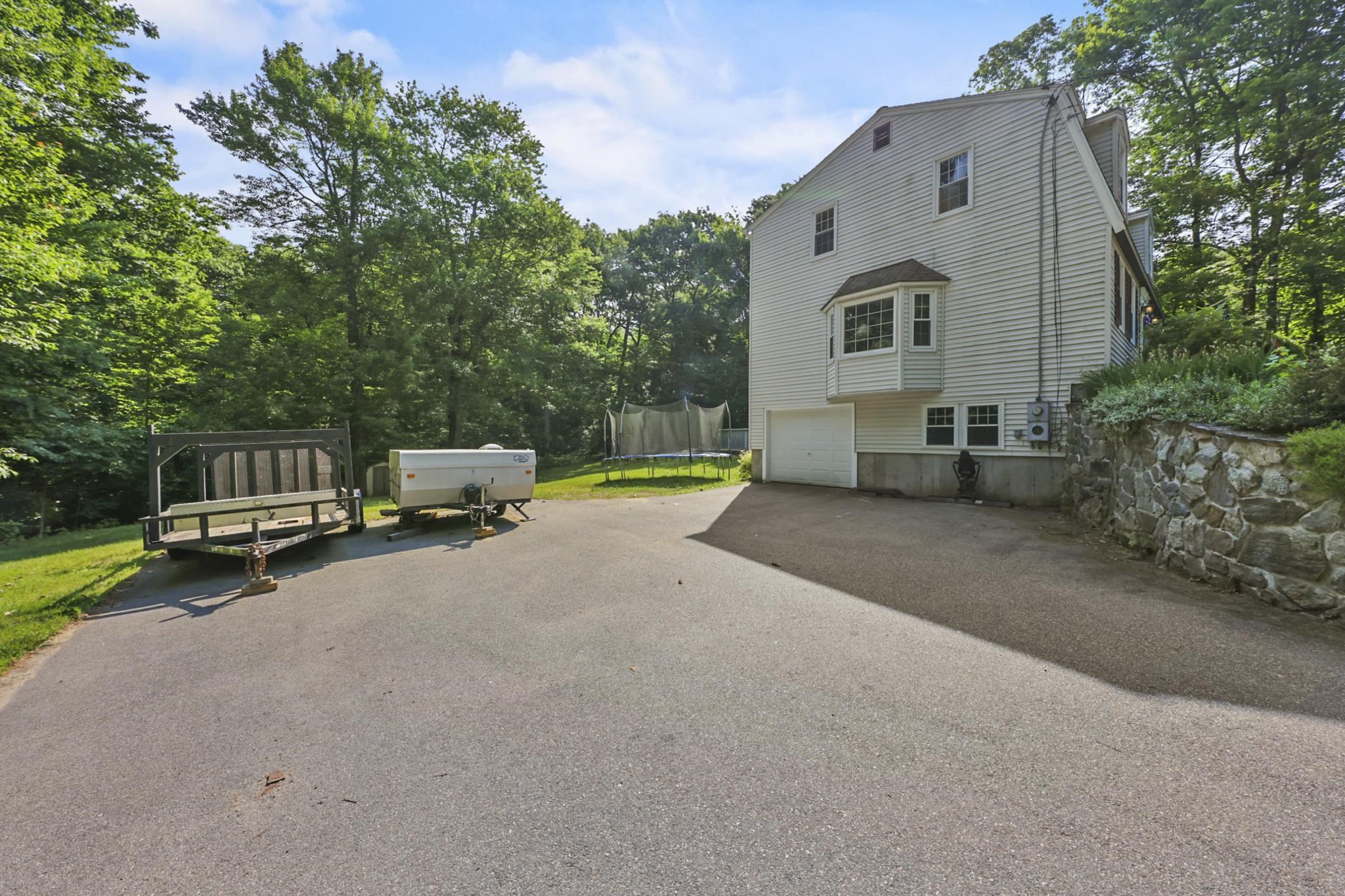 12 Gaita Drive Derry, NH 03038 - Photo 29 of 39