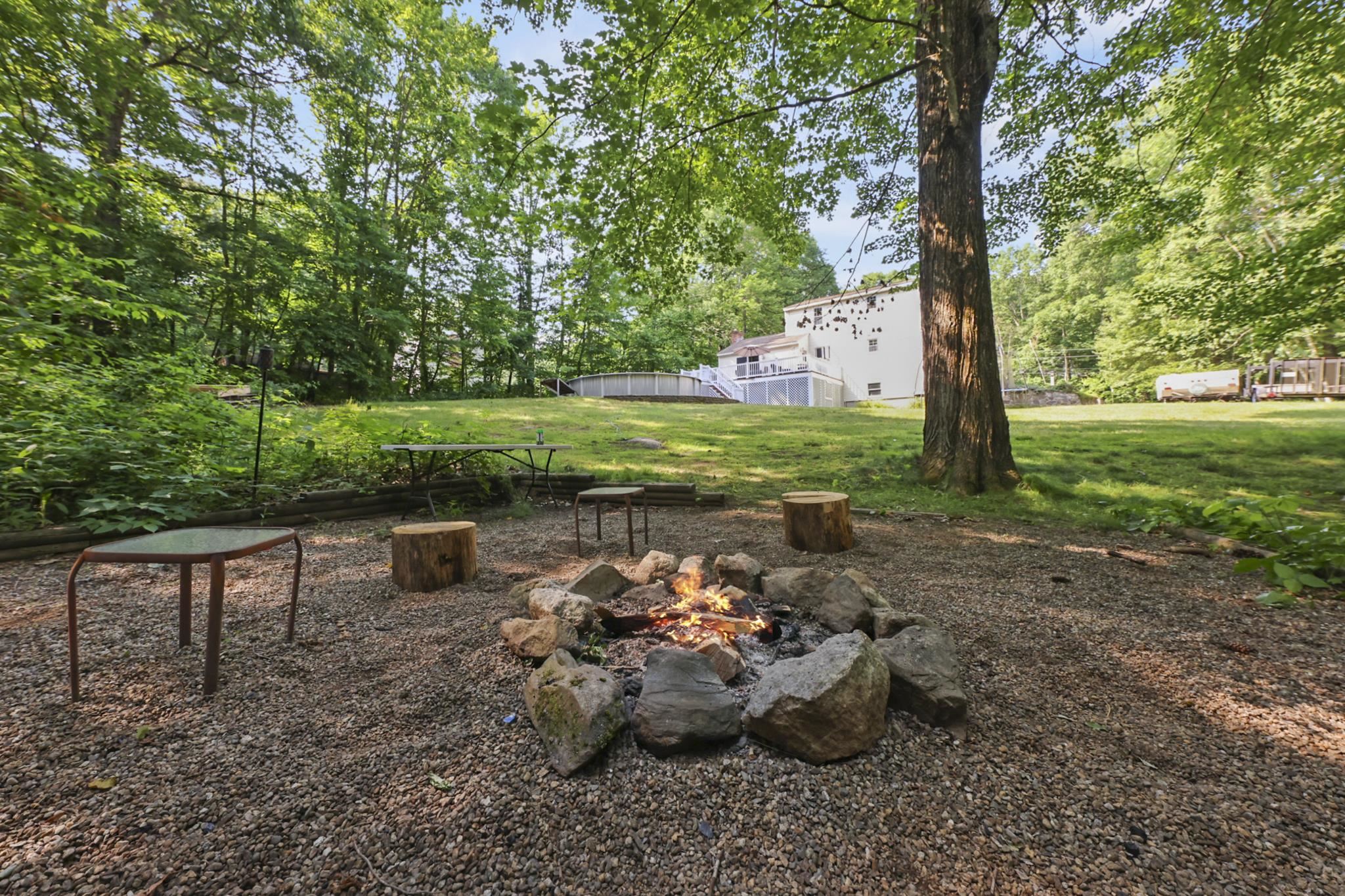 12 Gaita Drive Derry, NH 03038 - Photo 32 of 39