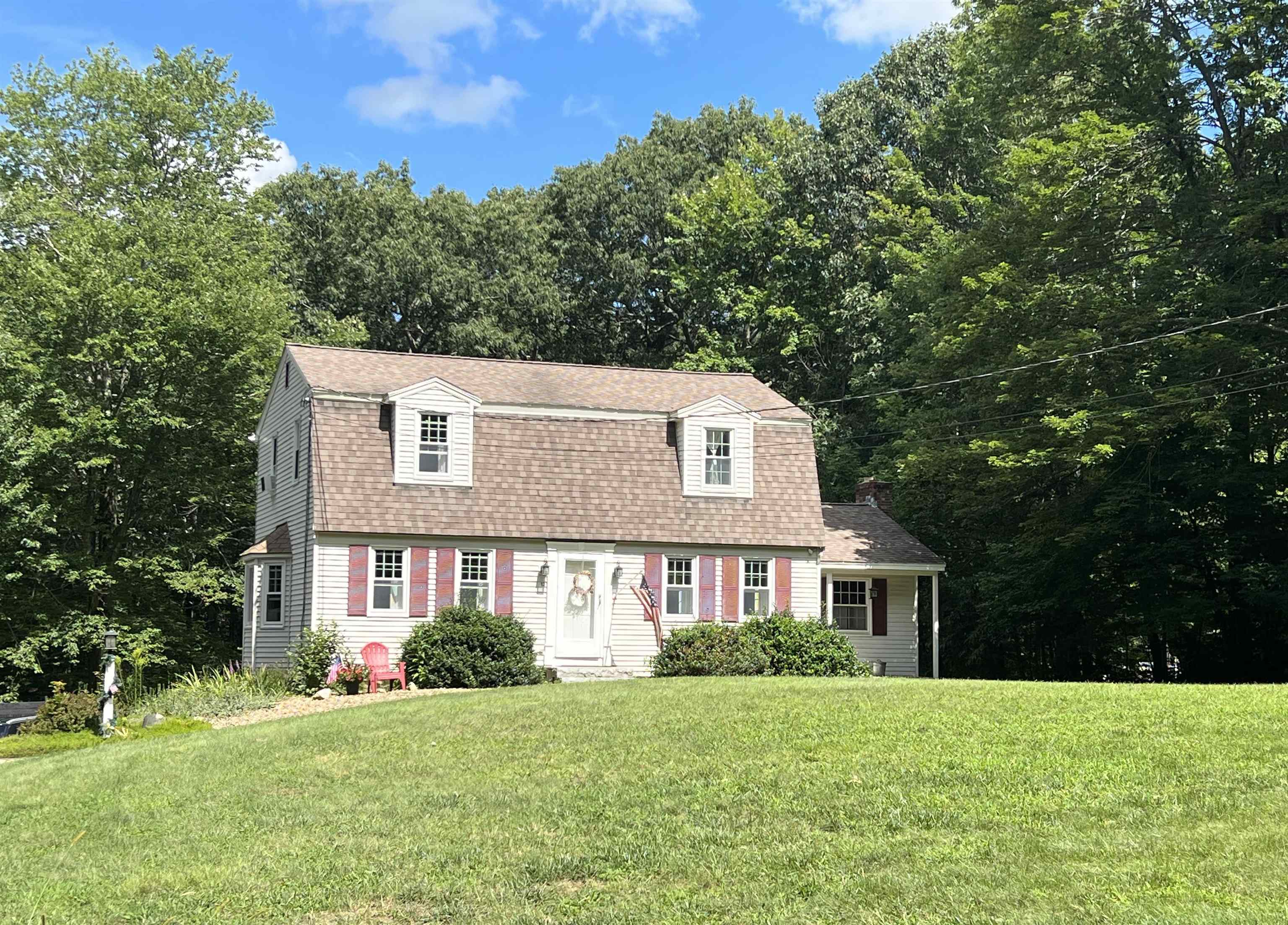 12 Gaita Drive Derry, NH 03038 - Photo 33 of 39