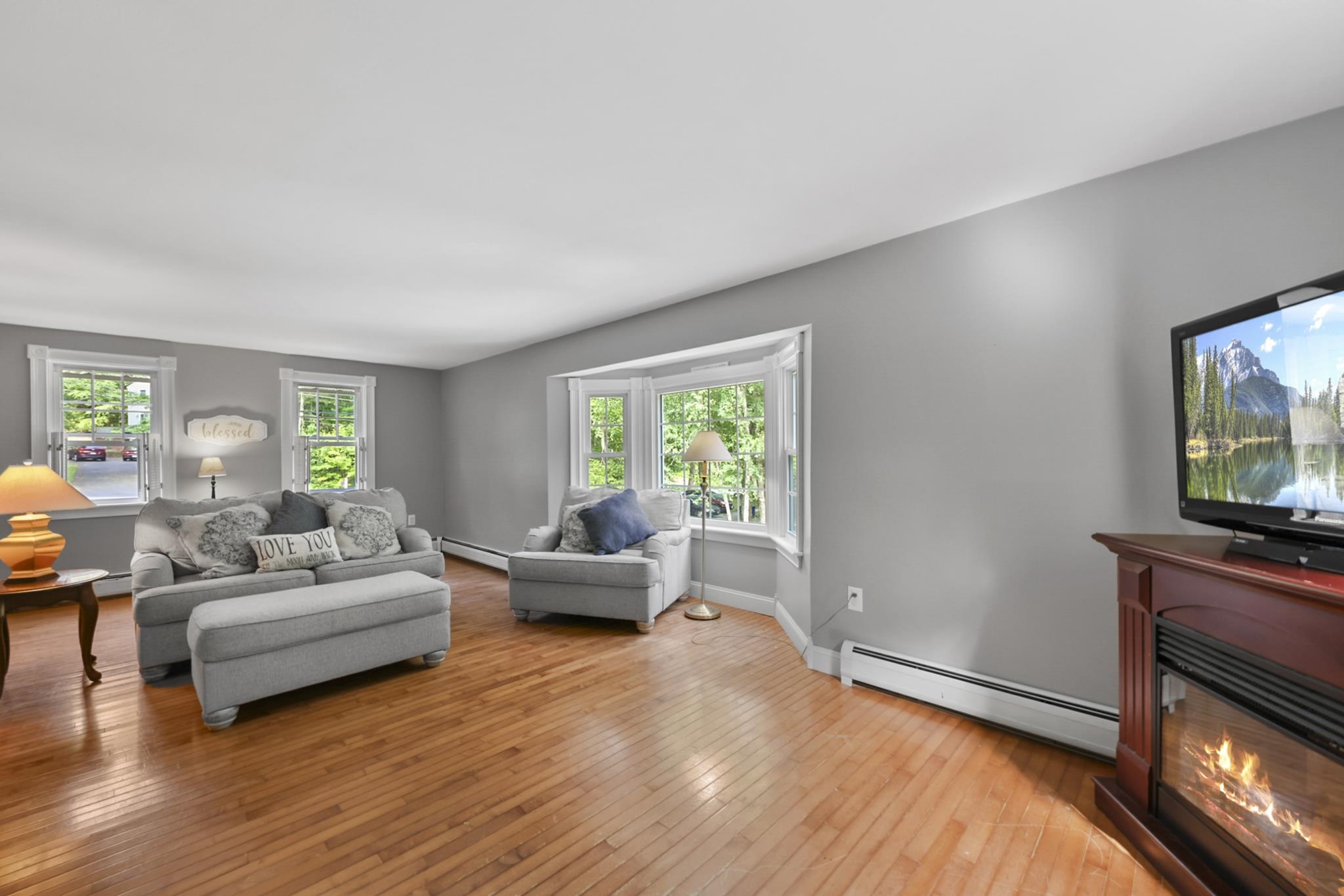 12 Gaita Drive Derry, NH 03038 - Photo 5 of 39