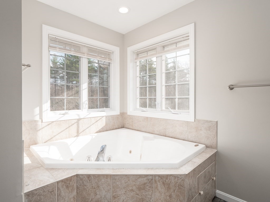 105 Eagle Road Winchendon, MA 01475 - Photo 22 of 42