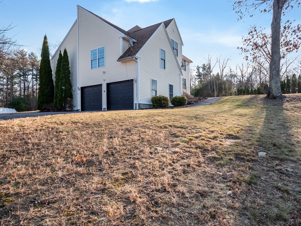 105 Eagle Road Winchendon, MA 01475 - Photo 4 of 42