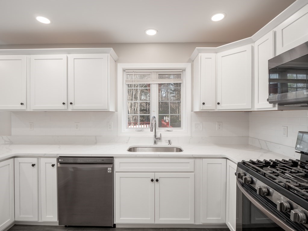 105 Eagle Road Winchendon, MA 01475 - Photo 5 of 42