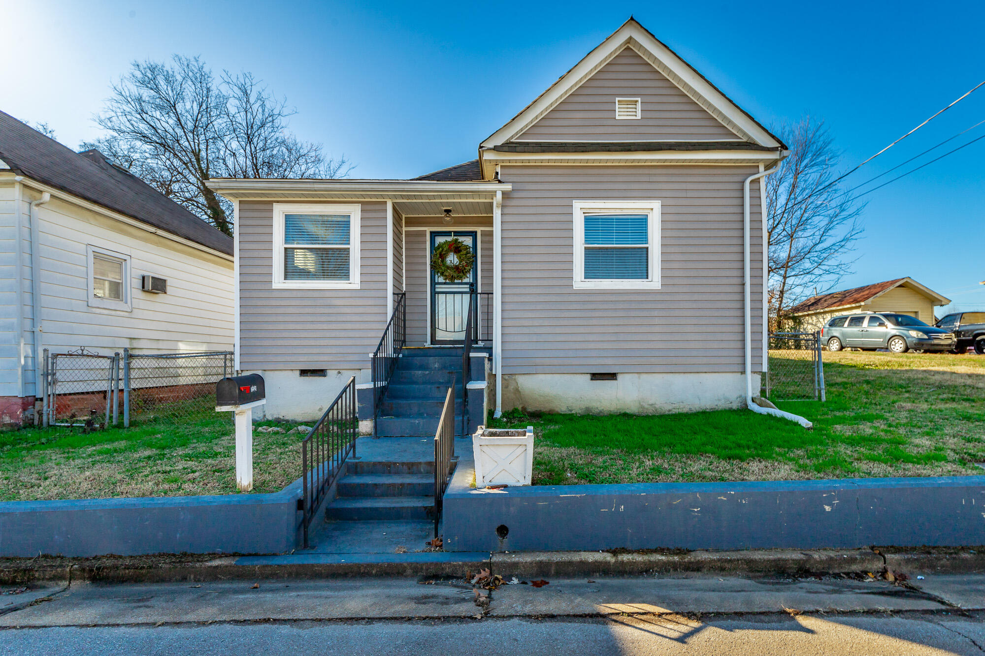 1908 Cleveland Avenue Chattanooga, TN 37404 - Photo 1 of 39 1908 Cleveland Avenue HD-55