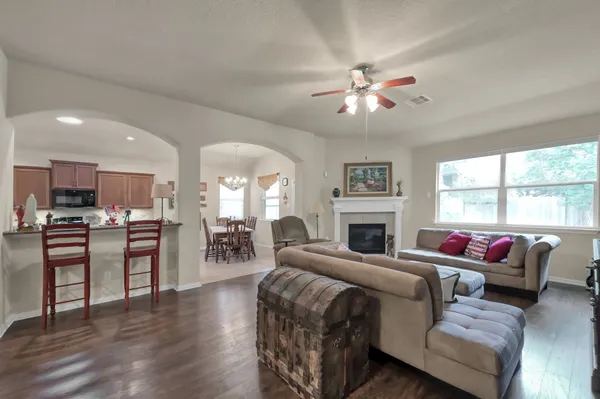 $343,700 | 1904 Pagemill Lane, Conroe, TX 77304