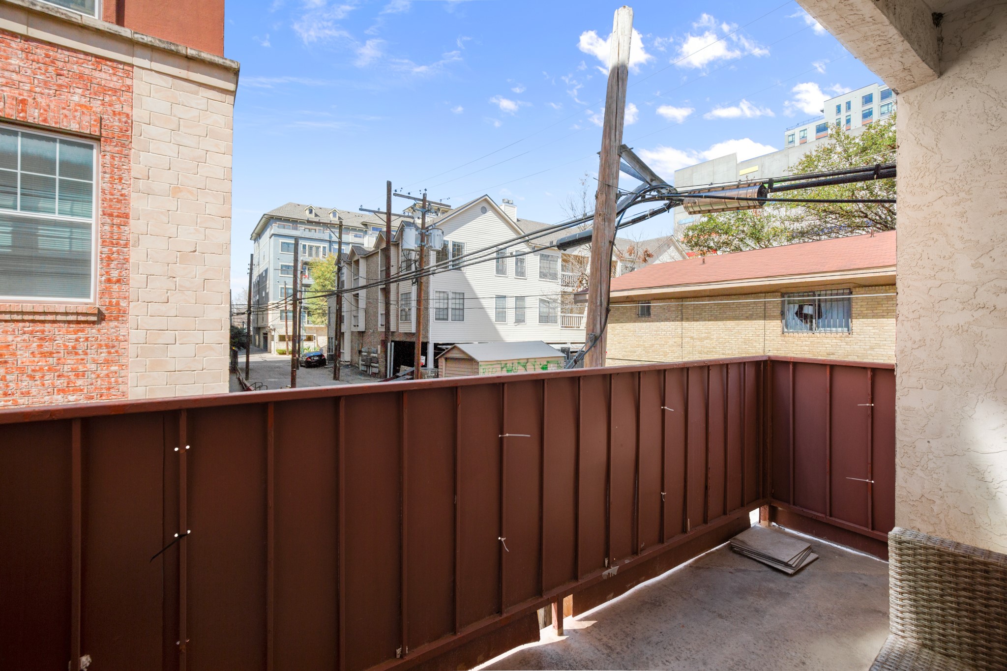 706 West 22nd Street, Unit 206 Austin, TX 78705 - Photo 13 of 18 View of patio / terrace