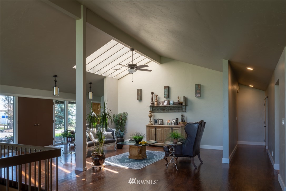 1161 Moe Road Ellensburg, WA 98926 - Photo 3 of 25 Gallery Image 3