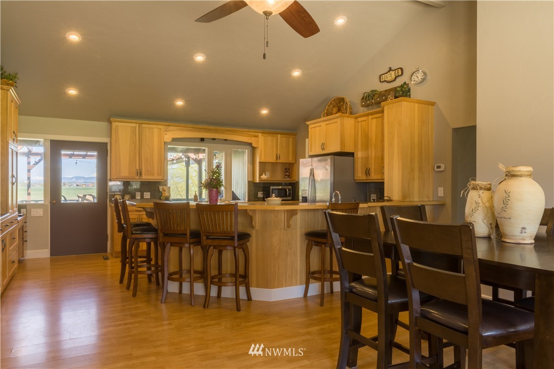 1161 Moe Road Ellensburg, WA 98926 - Photo 5 of 25 Gallery Image 5