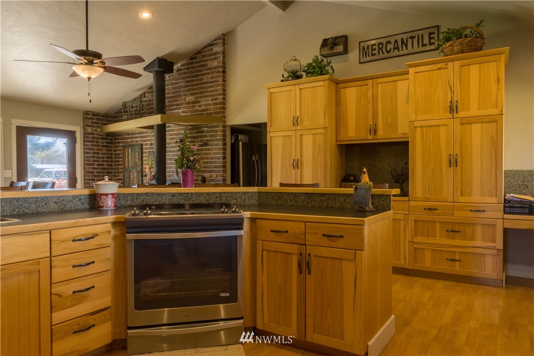 1161 Moe Road Ellensburg, WA 98926 - Photo 6 of 25 Gallery Image 6