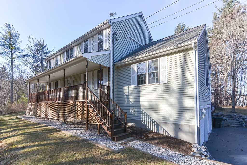 715 Mendon Road Northbridge, MA 01534 - Photo 1 of 42 Gallery Image 1