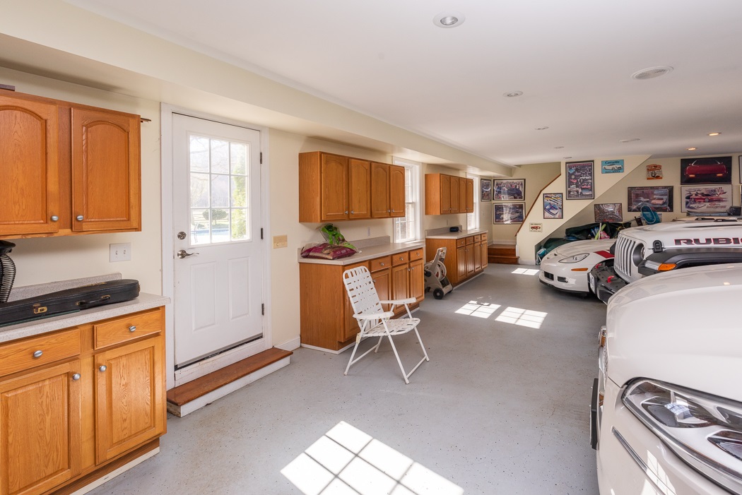 388 Inch Run Lane Lyndhurst, VA 22952 - Photo 54 of 75 Gallery Image 54