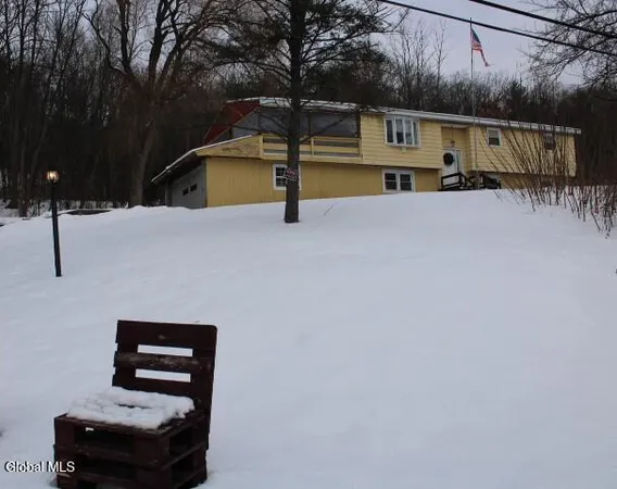 $299,900 | 5764 Amsterdam Road, Schenectady, NY 12302