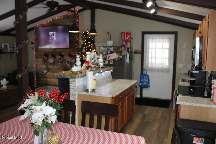 5764 Amsterdam Road Schenectady, NY 12302 - Photo 5 of 26 IMG_0021