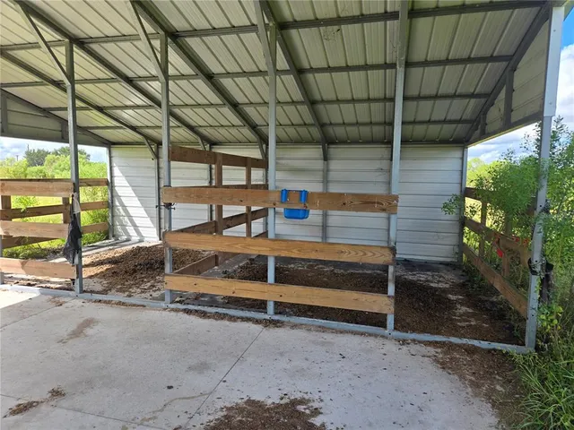 a view of outdoor space