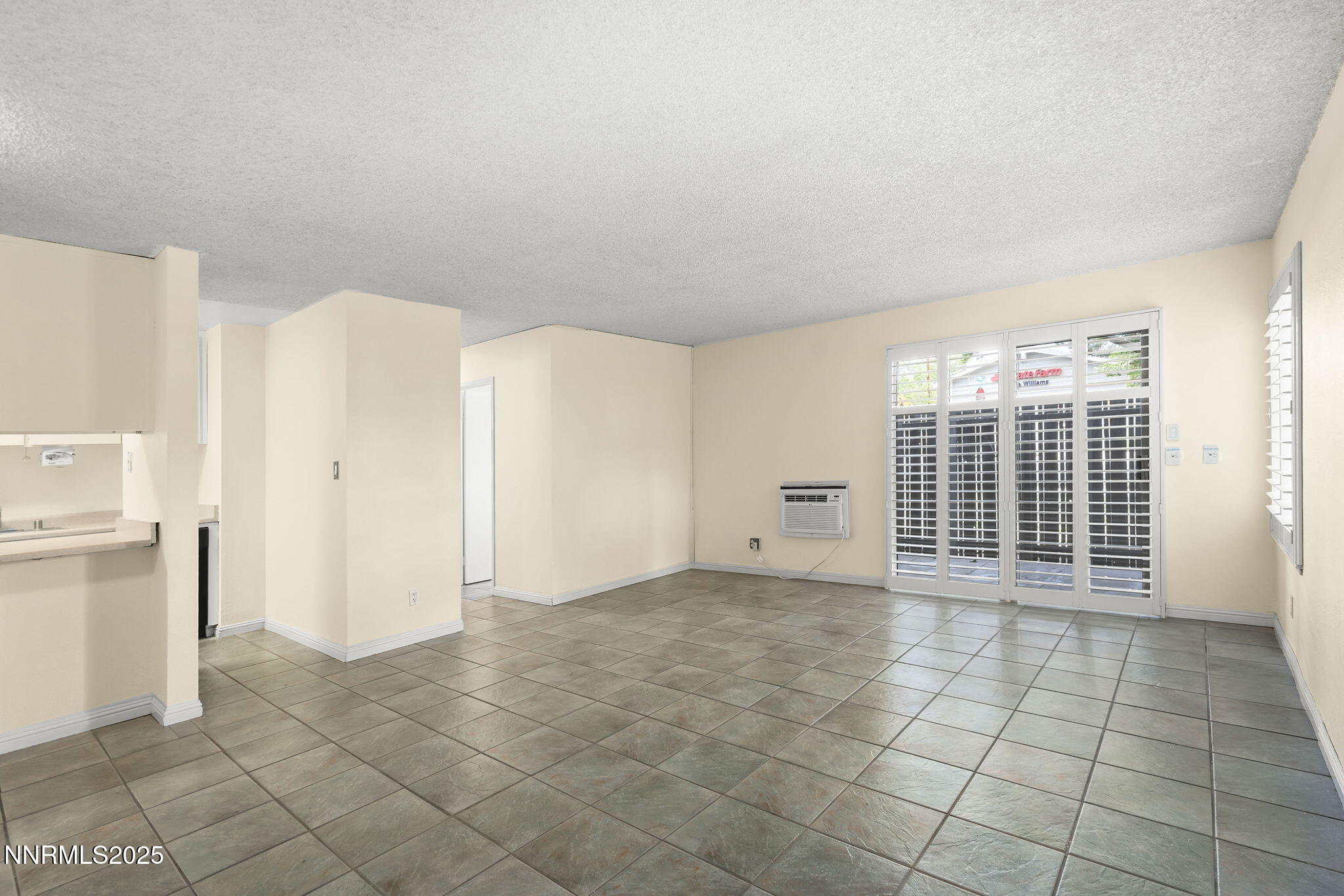 2450 Lymbery Street, Unit 105 Reno, NV 89509 - Photo 2 of 21 7-web-or-mls-_DSC1017
