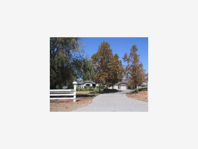 400 McMahon Road Hollister, CA 95023 - Photo 1 of 1 Gallery Image 1