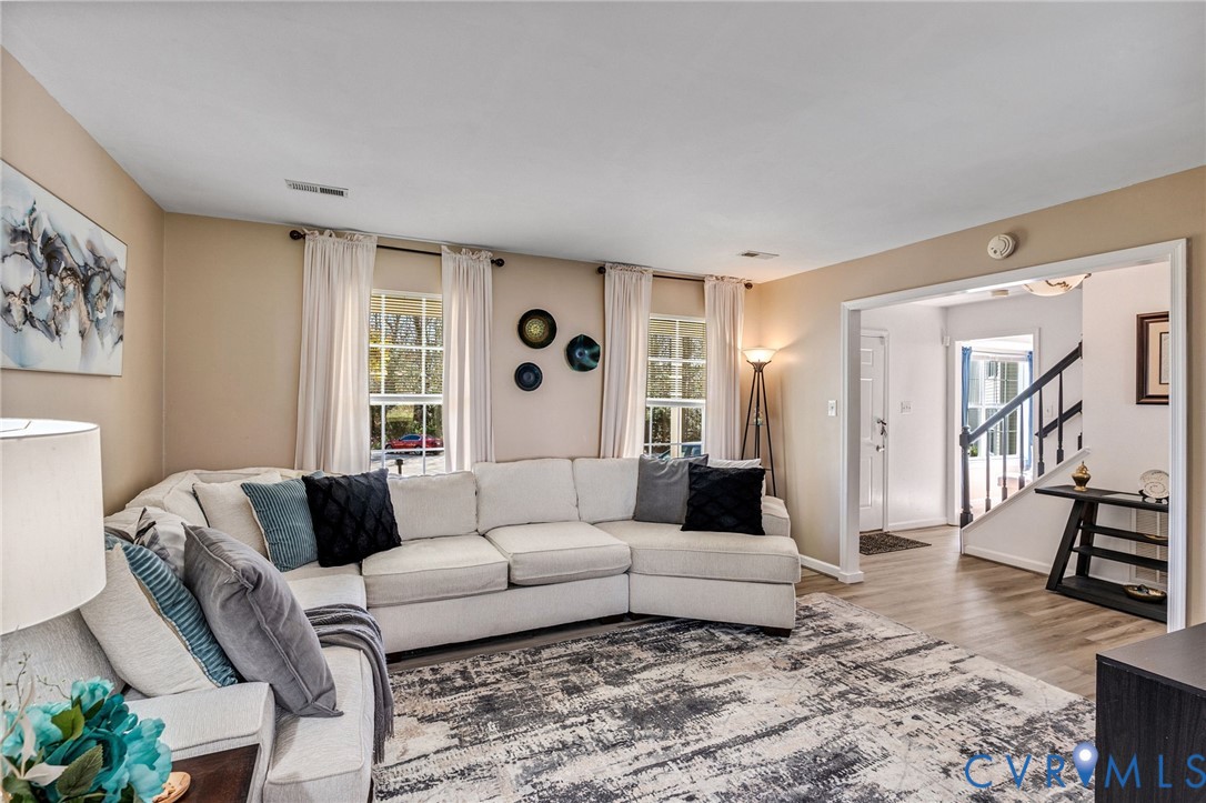 3426 Ransom Hills Court North Chesterfield, VA 23237 - Photo 7 of 43