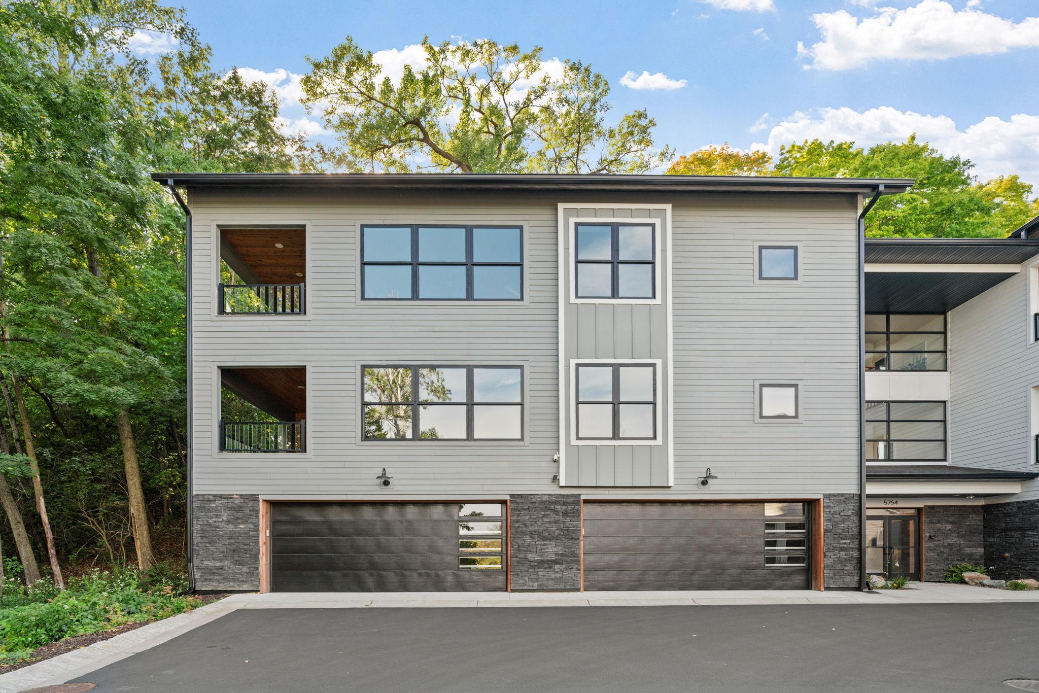 5754 Shady Oak Road, Unit 2 Minnetonka, MN 55343 - Photo 32 of 37 Gallery Image 32