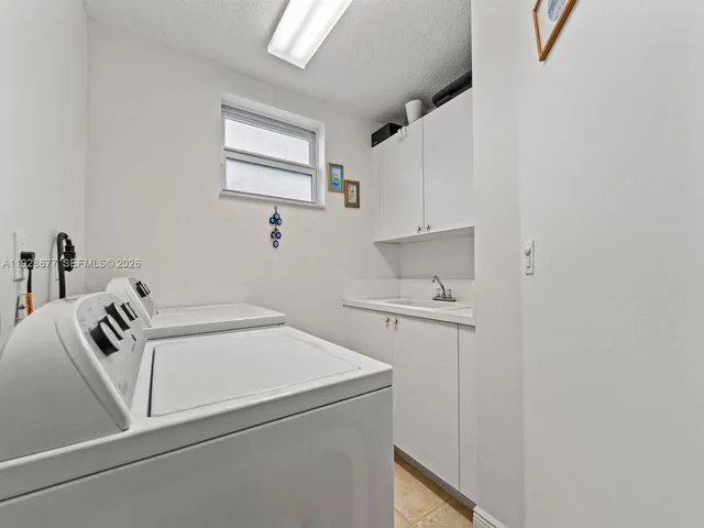 $699,000 | 10750 Northwest 66th Street, Unit 208, Doral, FL 33178