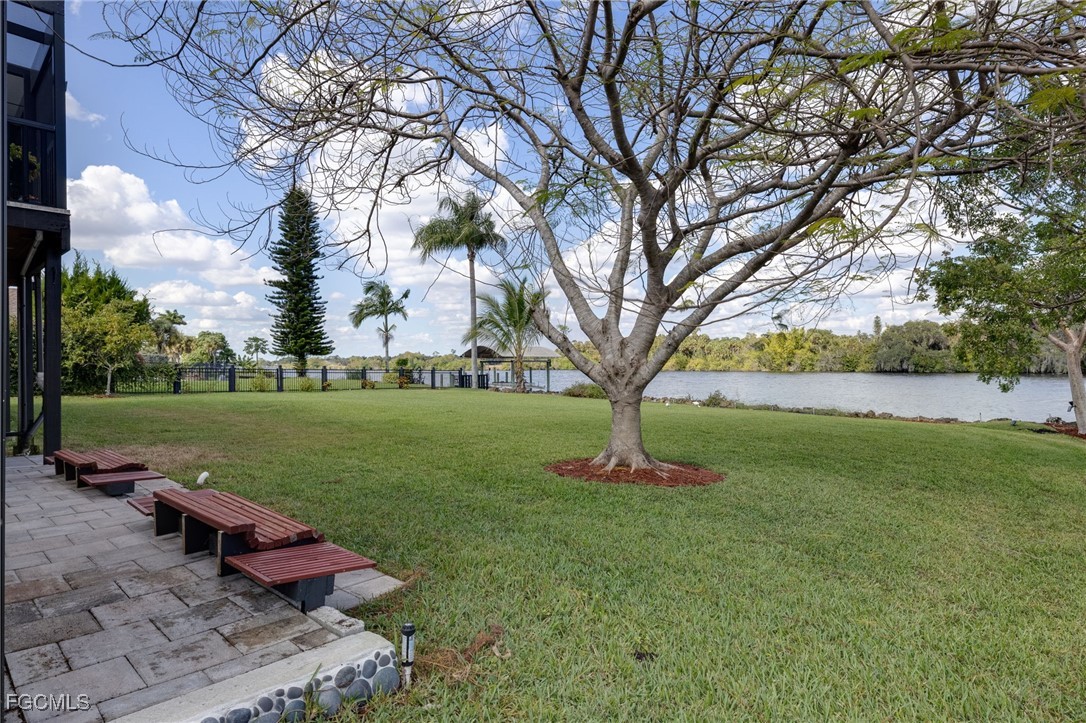 2121 Sebastian Court Alva, FL 33920 - Photo 14 of 32
