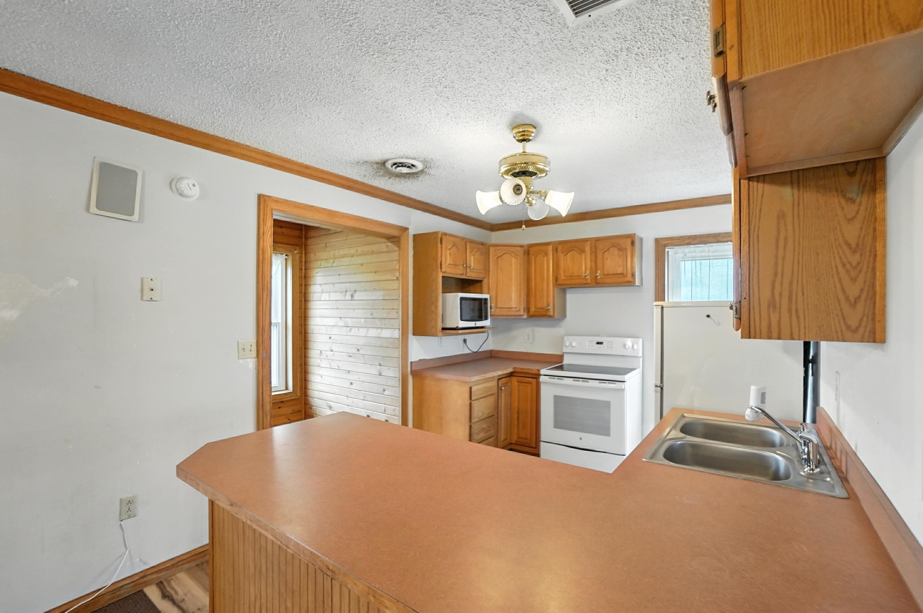 6694 Brooks-Miller Road Circleville, OH 43113 - Photo 57 of 67 071
