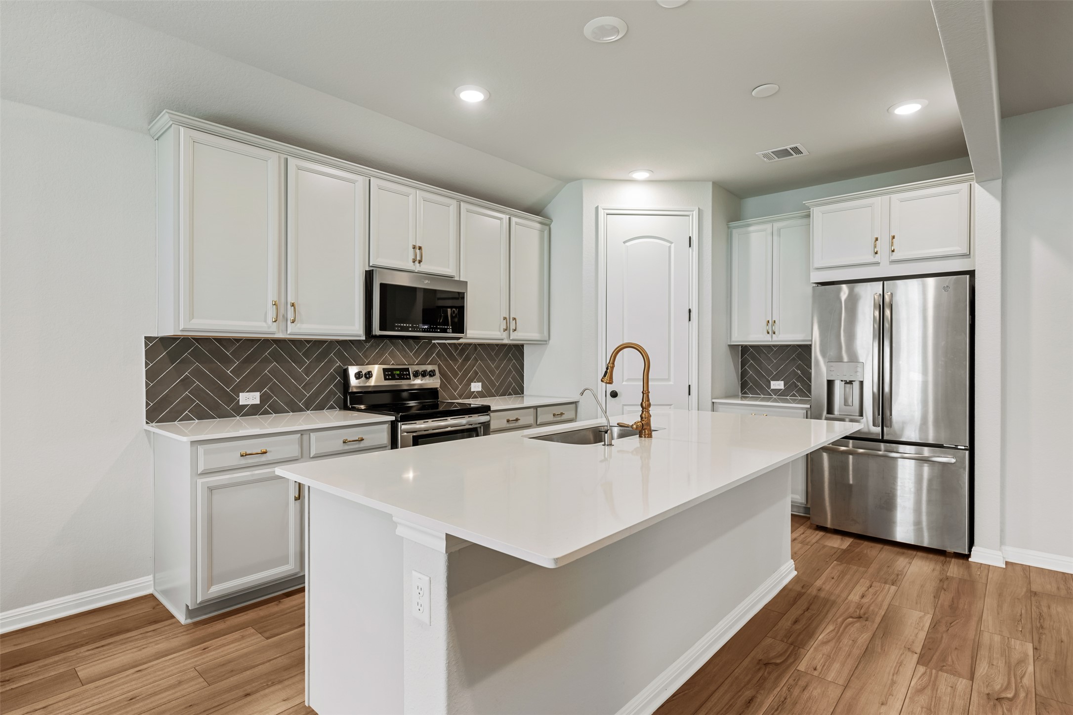 208 Golden Gate Lane Kyle, TX 78640 - Photo 14 of 40