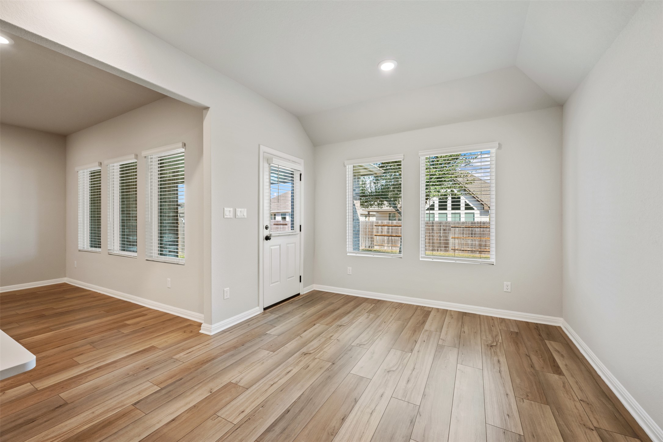 208 Golden Gate Lane Kyle, TX 78640 - Photo 18 of 40