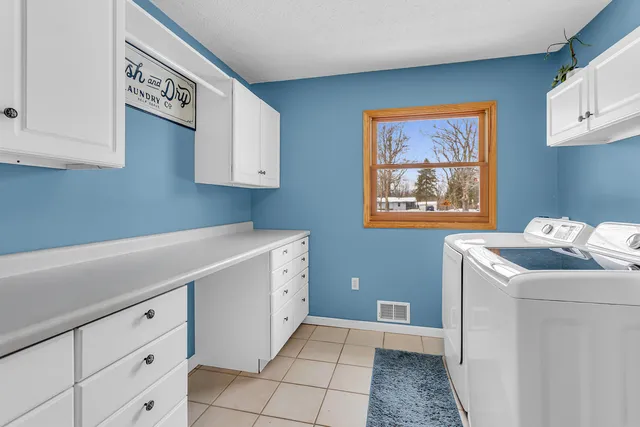 $529,900 | 1395 South Lacey Lake Road, Charlotte, MI 48813