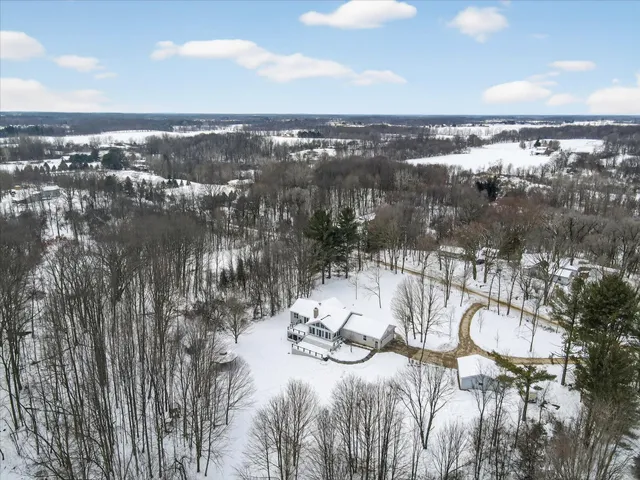 $529,900 | 1395 South Lacey Lake Road, Charlotte, MI 48813