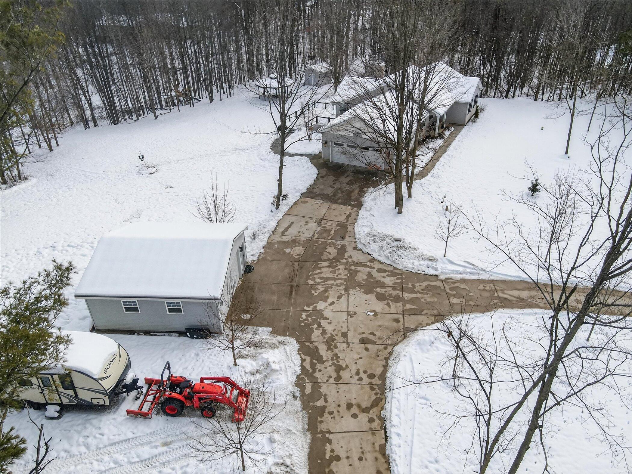 1395 South Lacey Lake Road Charlotte, MI 48813 - Photo 6 of 77 12-1395 S Lacey Lake Rd-WindowStill-Phot