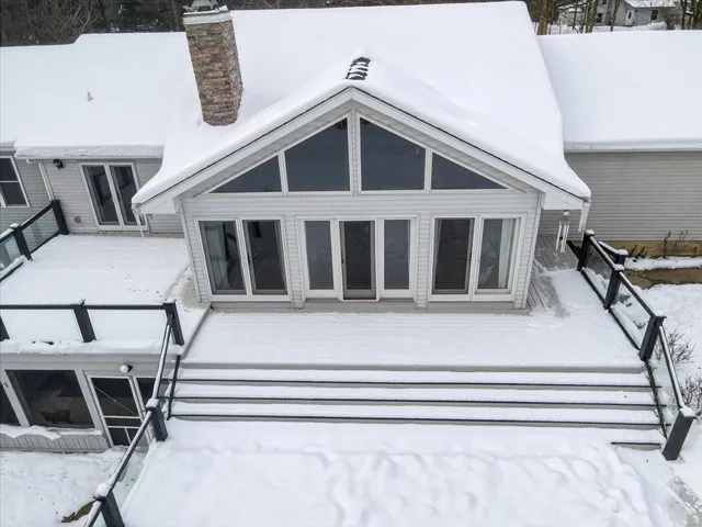 $529,900 | 1395 South Lacey Lake Road, Charlotte, MI 48813