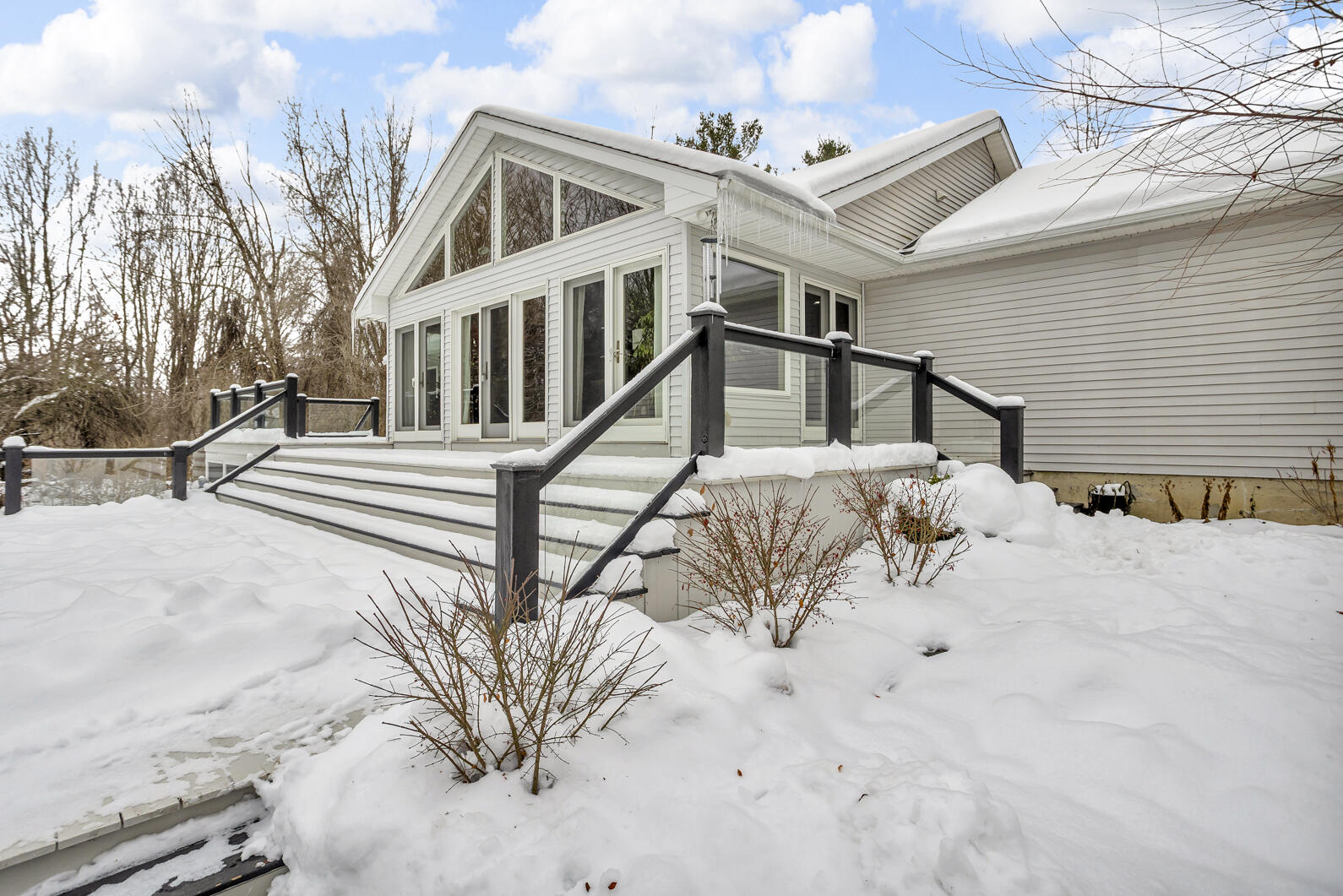 1395 South Lacey Lake Road Charlotte, MI 48813 - Photo 62 of 77 0N0A4075