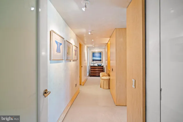 $2,600,000 | 801 Pennsylvania Avenue Northwest, Unit 1218, Washington, DC 20004