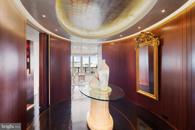$2,600,000 | 801 Pennsylvania Avenue Northwest, Unit 1218, Washington, DC 20004