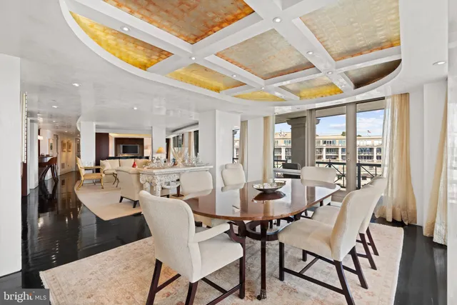 $2,600,000 | 801 Pennsylvania Avenue Northwest, Unit 1218, Washington, DC 20004