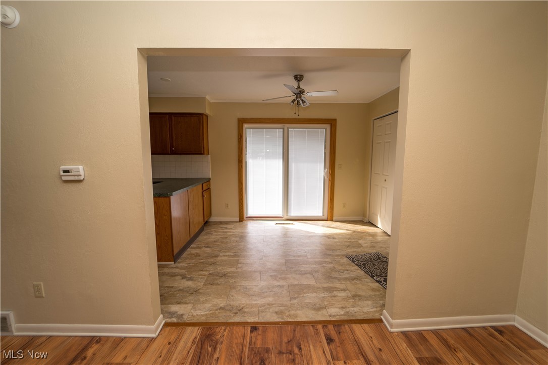 4620 Fishcreek Road Stow, OH 44224 - Photo 7 of 35 Eat-In-Kitchen