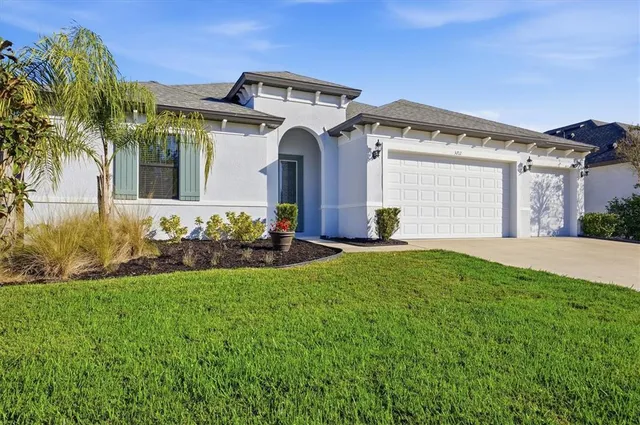 a view of a house with a outdoor space