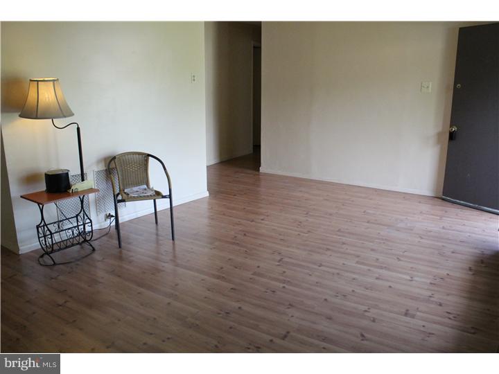 522 Ramsey Road Oreland, PA 19075 - Photo 2 of 10