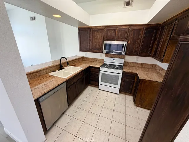 $469,000 | 1603 Arroyo Viejo Drive, San Jacinto, CA 92583