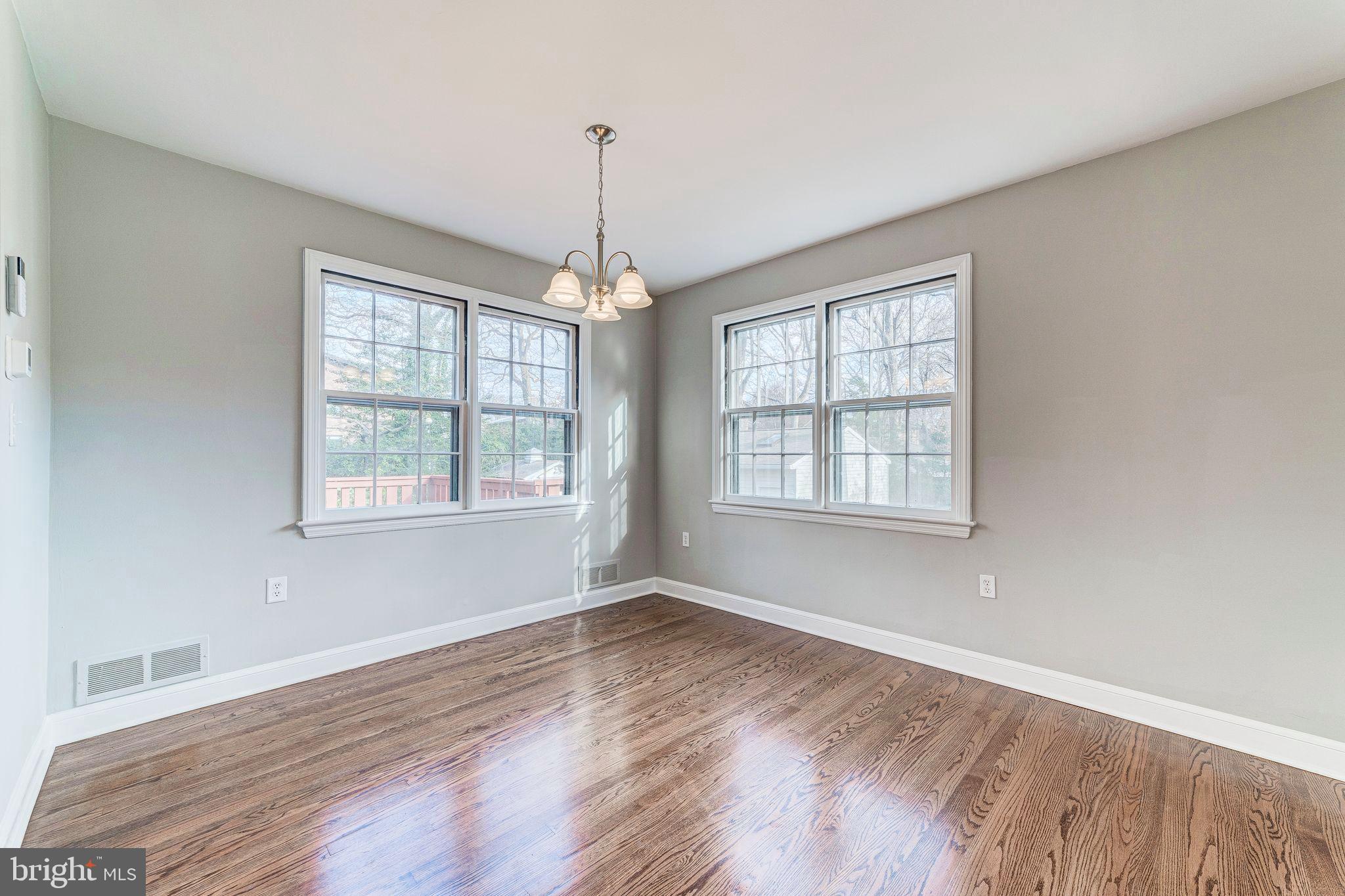 7219 Tanager Street Springfield, VA 22150 - Photo 12 of 55 Dining Room off Kitchen