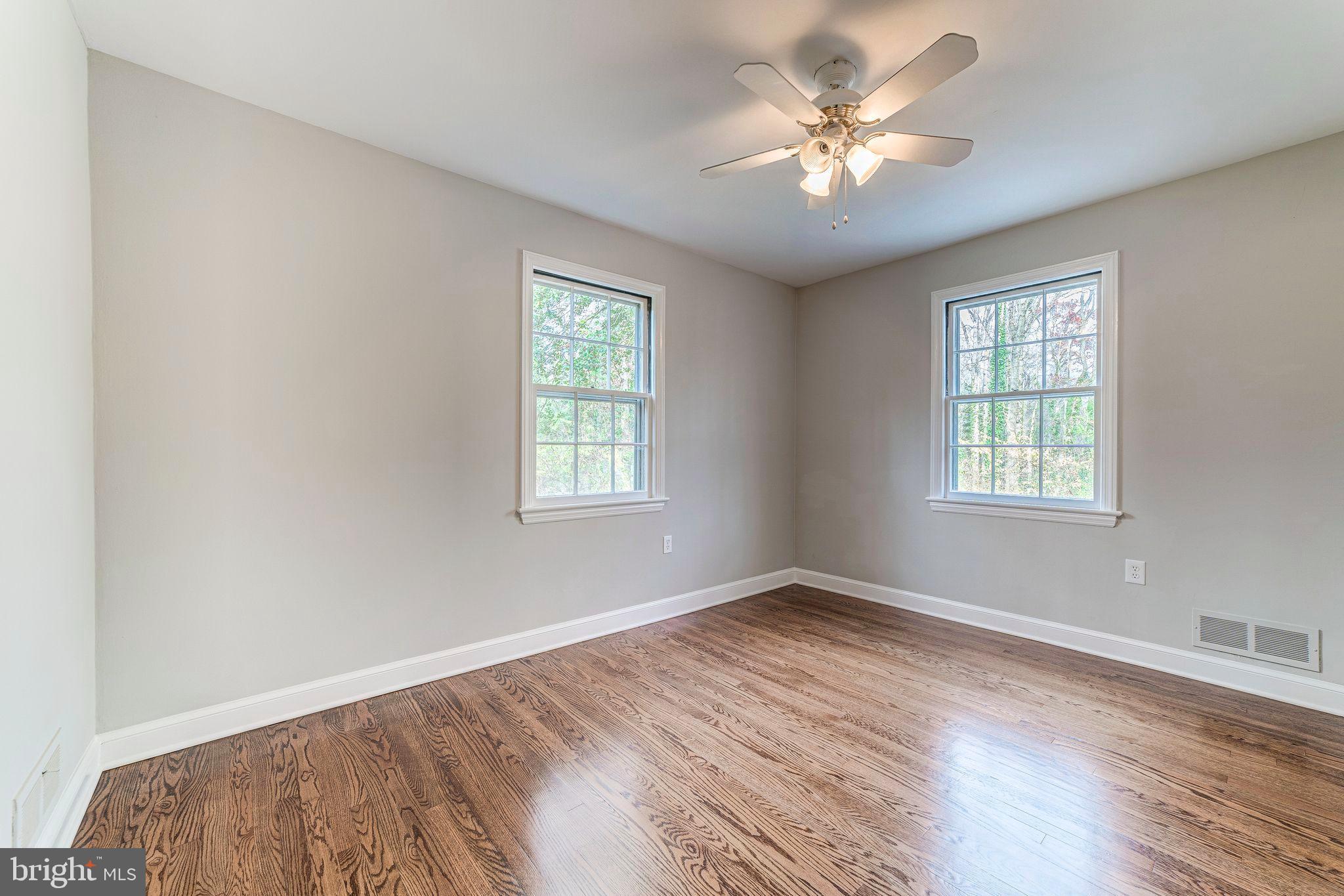 7219 Tanager Street Springfield, VA 22150 - Photo 32 of 55 Bedroom 3
