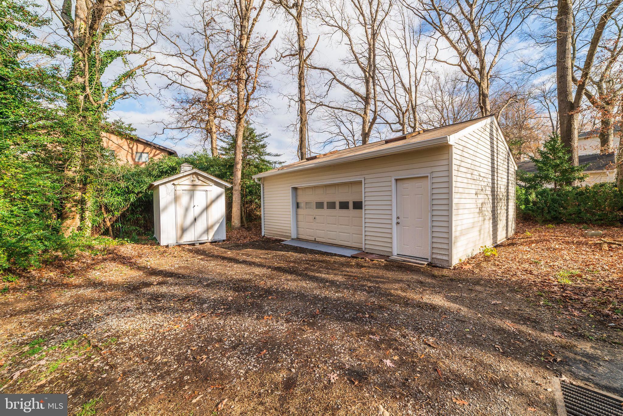 7219 Tanager Street Springfield, VA 22150 - Photo 51 of 55 Large 2 Car Detached Garage