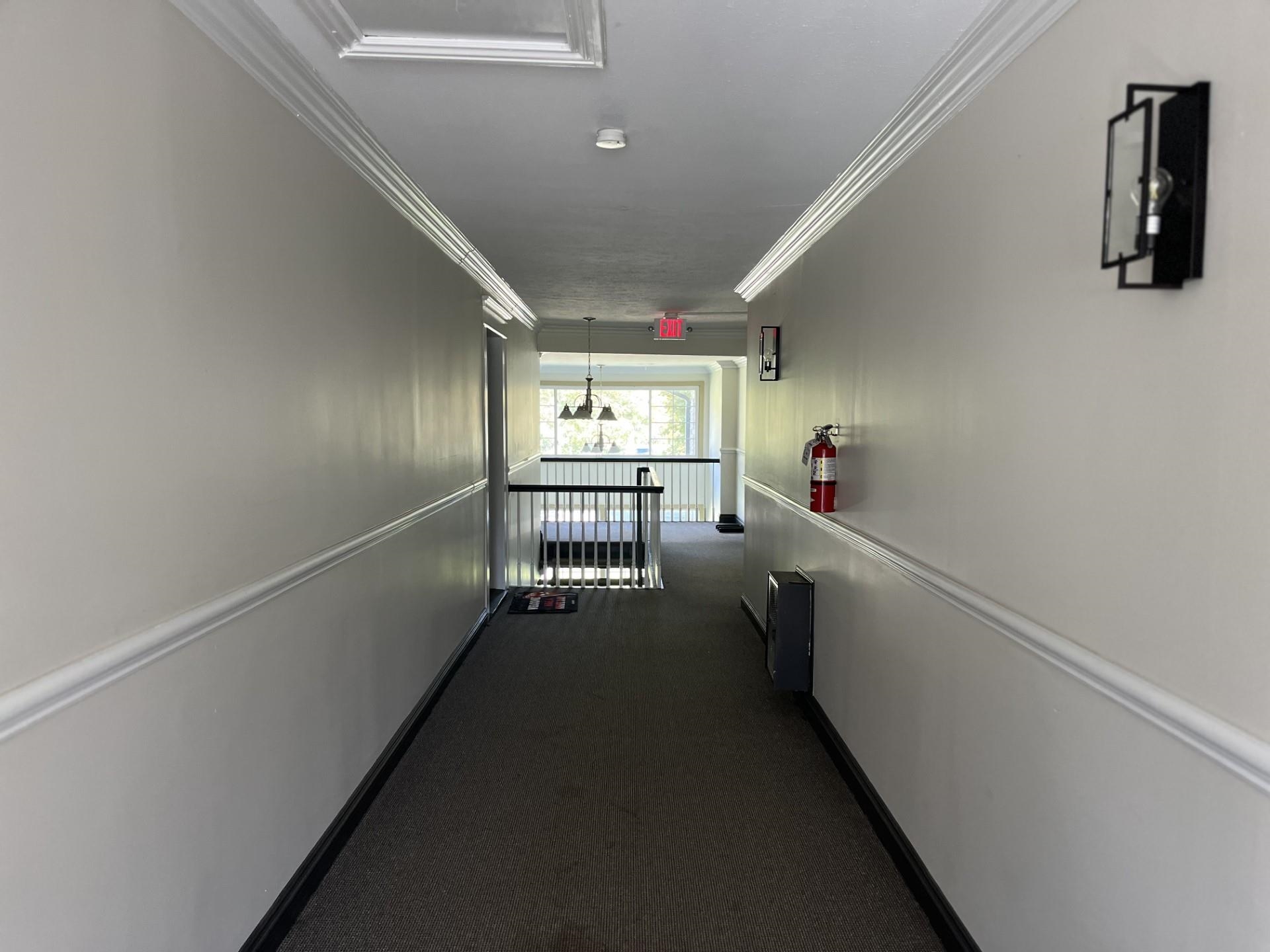 2309 Walton Rochester, MI 48309 - Photo 3 of 22 50124483-2.JPG