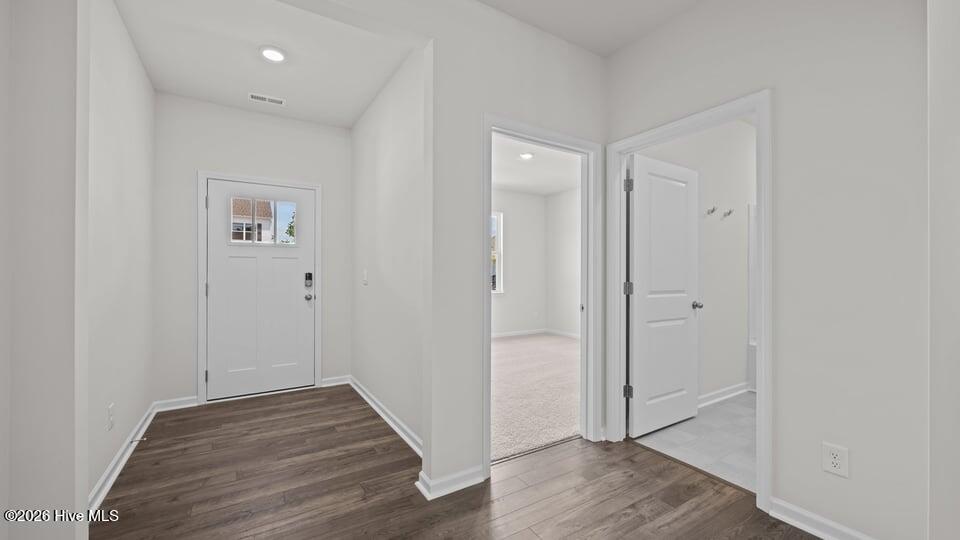 1009 Minnette Circle New Bern, NC 28562 - Photo 2 of 35 38-custom-DSC_9961