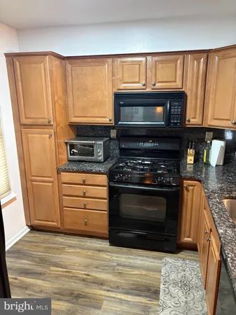 $325,000 | 701 A Trescott Place, Mount Laurel, NJ 08054