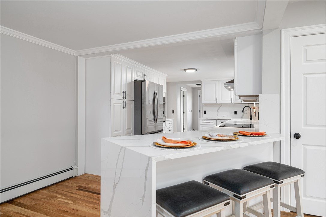 17 Alaska Street Coventry, RI 02816 - Photo 4 of 29 Gallery Image 4