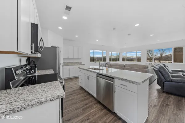 $2,800,000 | 1929 Highway 395, Gardnerville, NV 89410