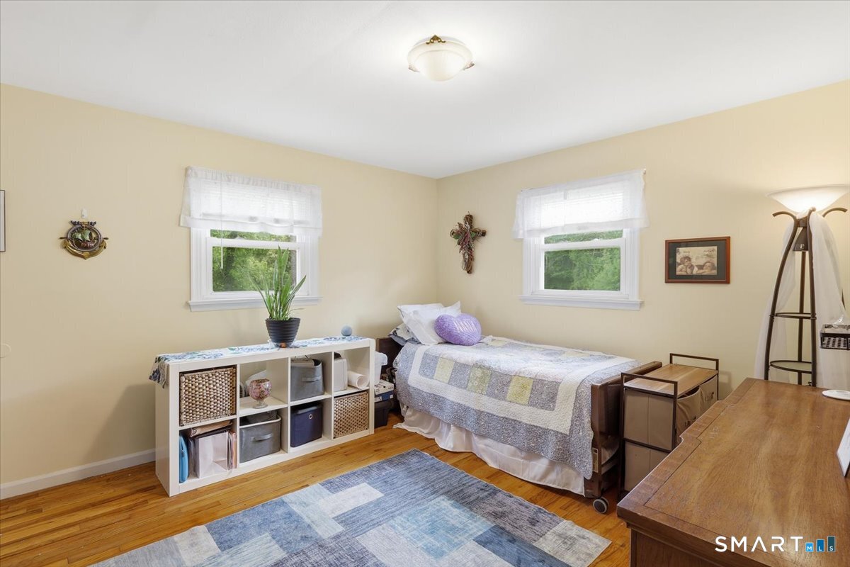 31 Iron Street Ledyard, CT 06339 - Photo 18 of 40