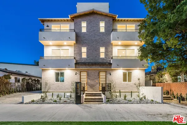 $6,000 | 10805 Morrison Street, Unit 1, North Hollywood, CA 91601